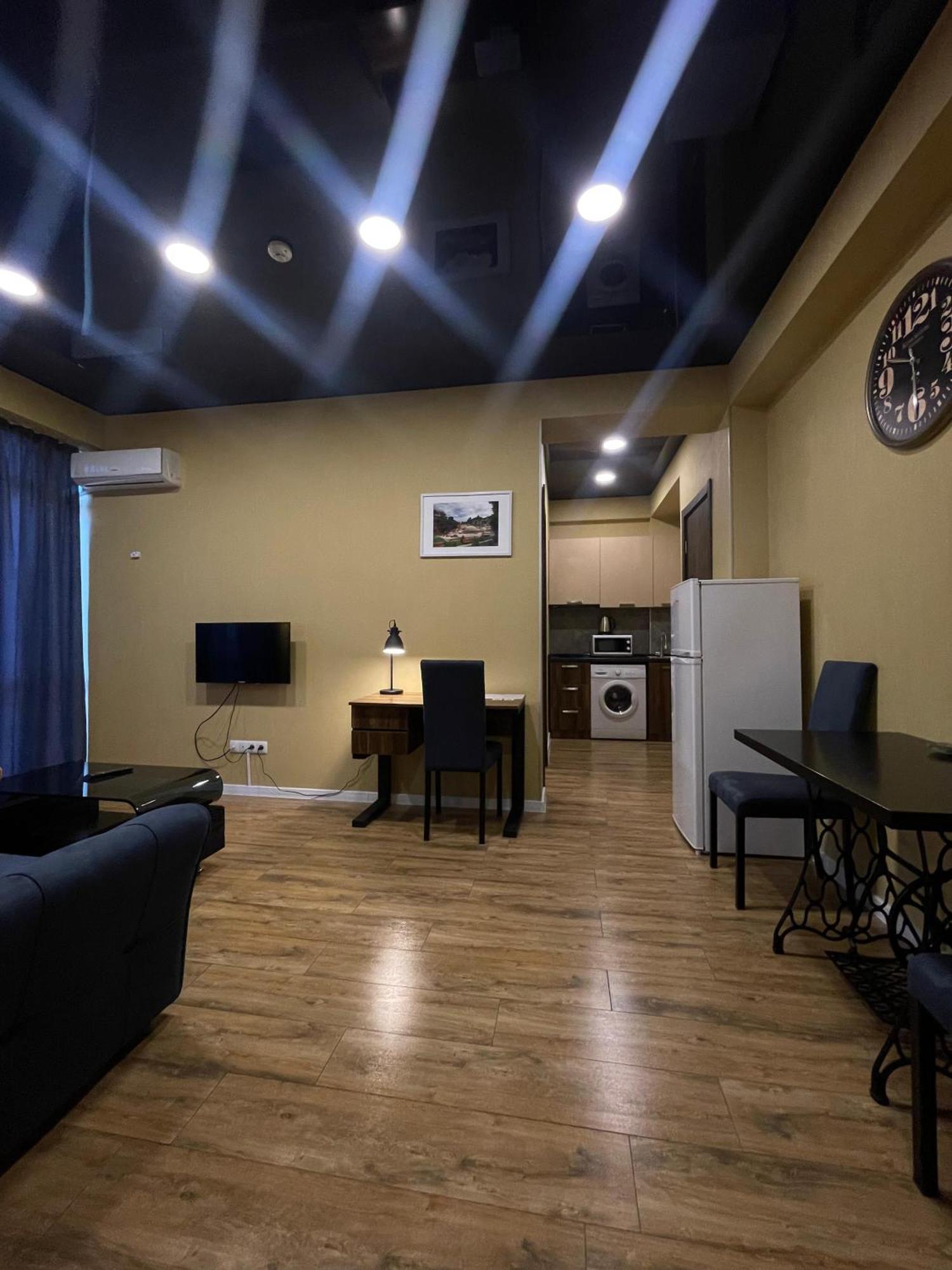 Apart Hotel West 第比利斯 外观 照片